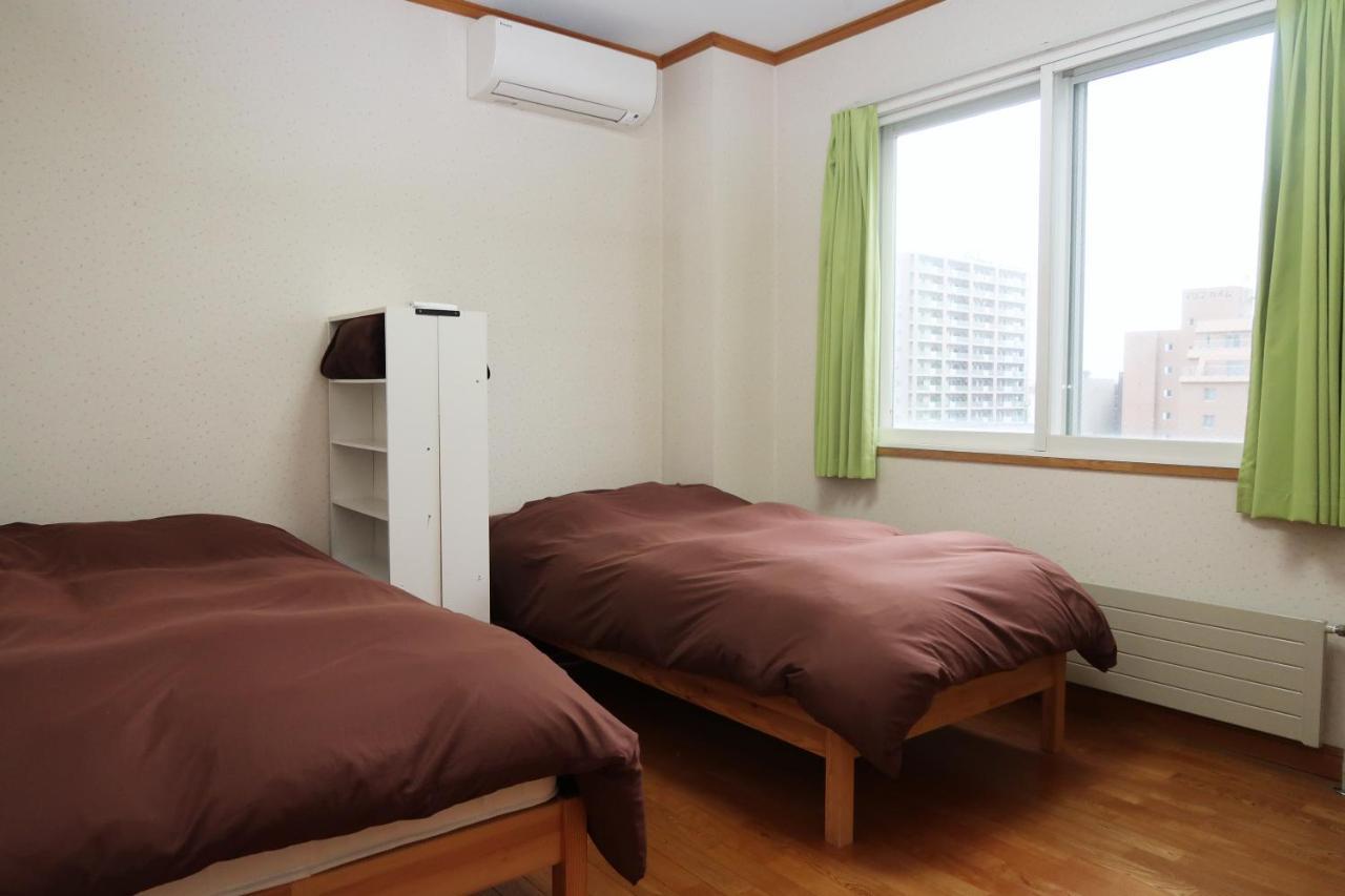 Otaru Ekimae Guest House Ito Buitenkant foto