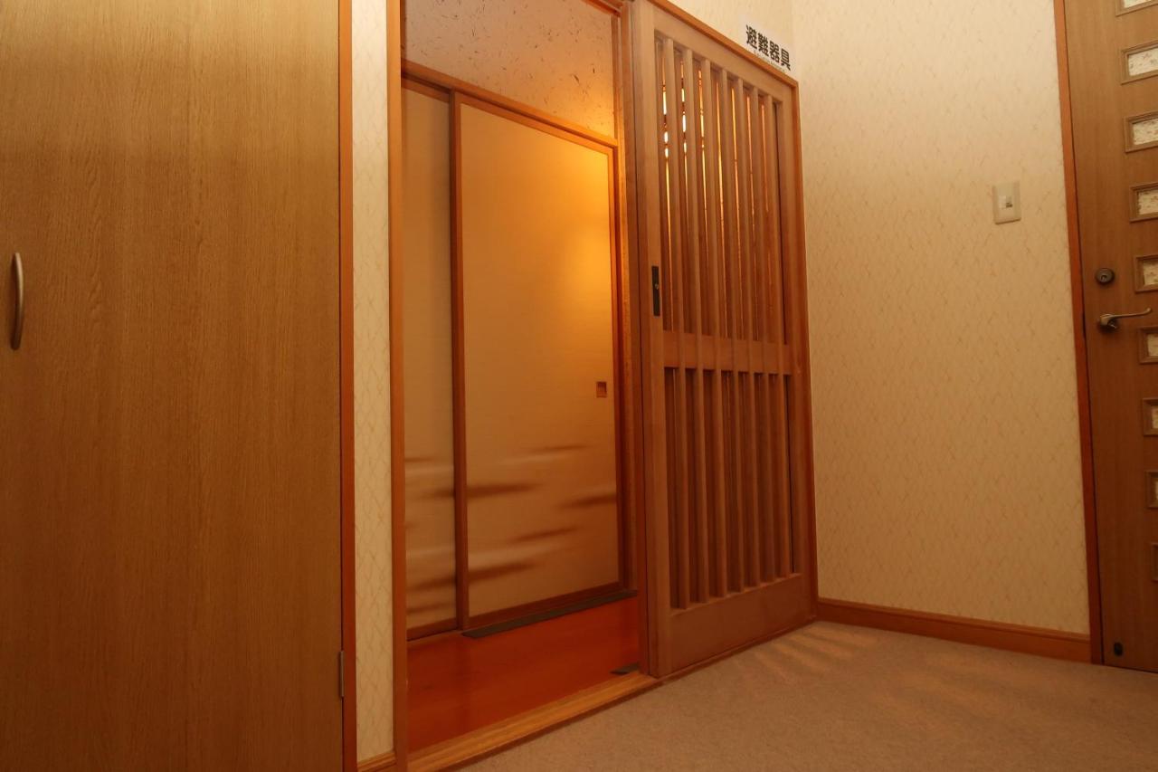 Otaru Ekimae Guest House Ito Buitenkant foto